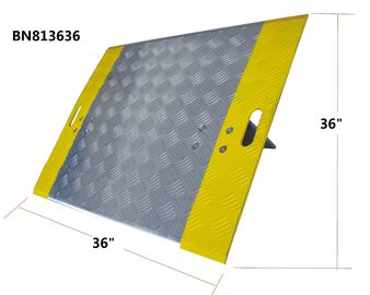 Industrial Loading Dock Bridge Plates , Forklift Dock Plates 36&quot; Wide / Length supplier