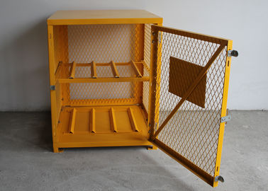 Steel Gas Cylinder Storage Cages , Lpg Gas Bottle Storage Cages 139 LBS Weight supplier