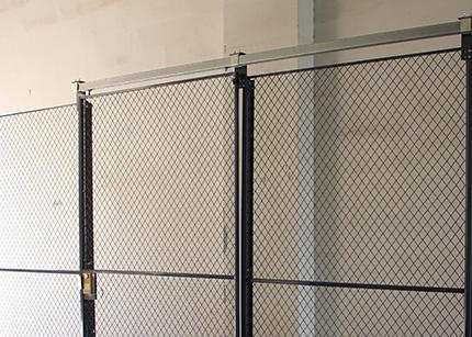 High Visible Wire Partitions & Security Cages , Metal Cage Storage Lockers 20’ *15’ *10’