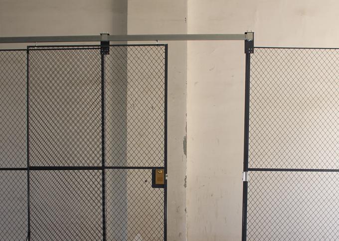 Predesigned 2 Sides Wire Mesh Storage Cages , Tool Security Cages For Storage